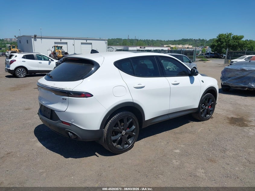 2024 Dodge Hornet VIN ZACNDFANXR3A39152 IAAI salvage auction — LEFT FRONT, Salvage Title, sold $4,700 on 2026-07-19 (photo 4)