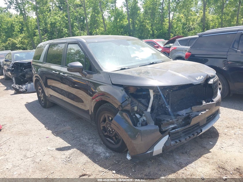 2025 Kia Carnival VIN KNDNB5K3XS6456446 — IAAI salvage auction photo