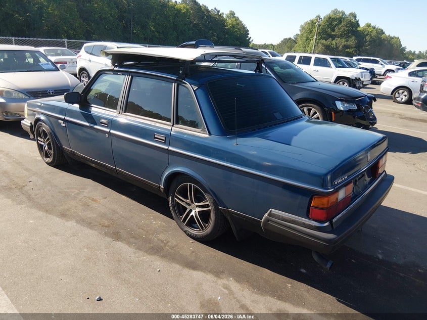 1991 Volvo 240 VIN YV1AA8845M1447599 IAAI salvage auction — NORMAL WEAR, Clear (Florida), sold $300 on 2026-07-15 (photo 3)