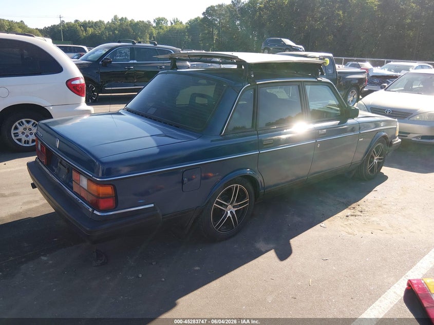 1991 Volvo 240 VIN YV1AA8845M1447599 IAAI salvage auction — NORMAL WEAR, Clear (Florida), sold $300 on 2026-07-15 (photo 4)