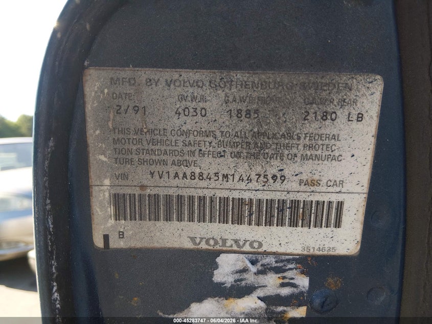 1991 Volvo 240 VIN YV1AA8845M1447599 IAAI salvage auction — NORMAL WEAR, Clear (Florida), sold $300 on 2026-07-15 (photo 9)