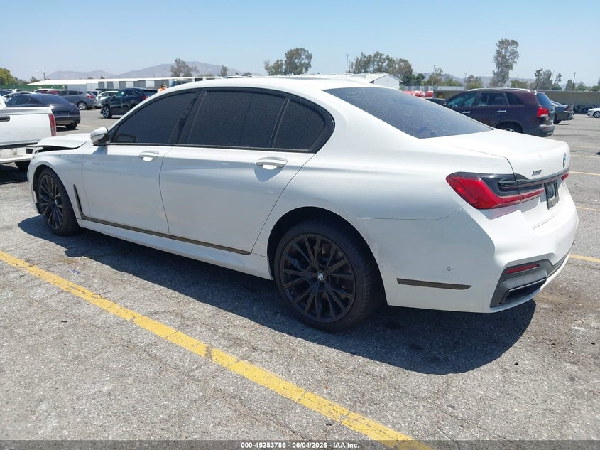 2021 BMW 7er VIN WBA7U2C00MCF14736 IAAI salvage auction — FRONT END, Salvage Title, sold $25,550 on 2026-07-07 (photo 3)