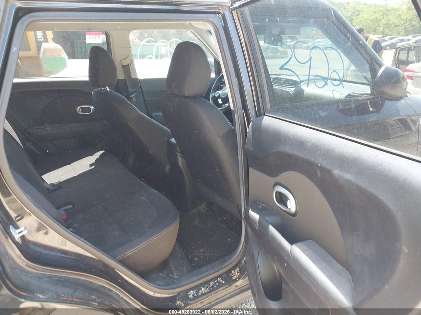 2015 Kia Soul VIN KNDJN2A25F7814775 IAAI salvage auction — NORMAL WEAR, Clear (New York), sold $600 on 2026-07-07 (photo 8)