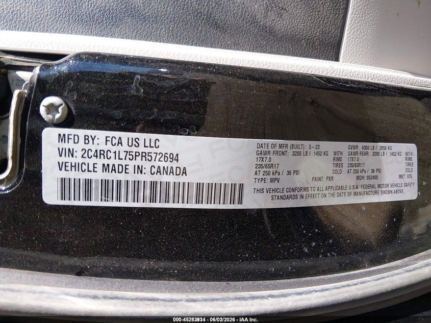 2023 Chrysler Pacifica VIN 2C4RC1L75PR572694 IAAI salvage auction — NORMAL WEAR, Sf97 (Montana), sold $25 on 2026-08-05 (photo 9)