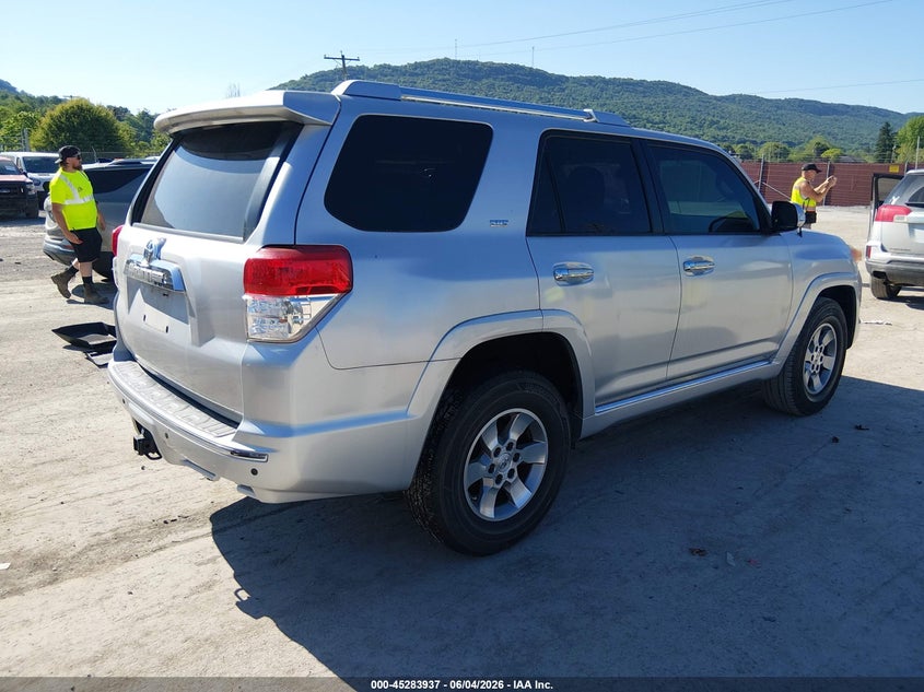2011 Toyota 4runner VIN JTEZU5JR0B5022992 IAAI salvage auction — ELECTRICAL, Salvage (Pennsylvania), sold $5,450 on 2026-07-22 (photo 4)