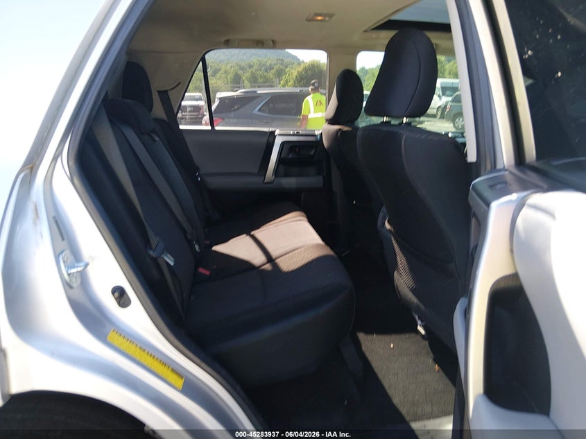 2011 Toyota 4runner VIN JTEZU5JR0B5022992 IAAI salvage auction — ELECTRICAL, Salvage (Pennsylvania), sold $5,450 on 2026-07-22 (photo 8)