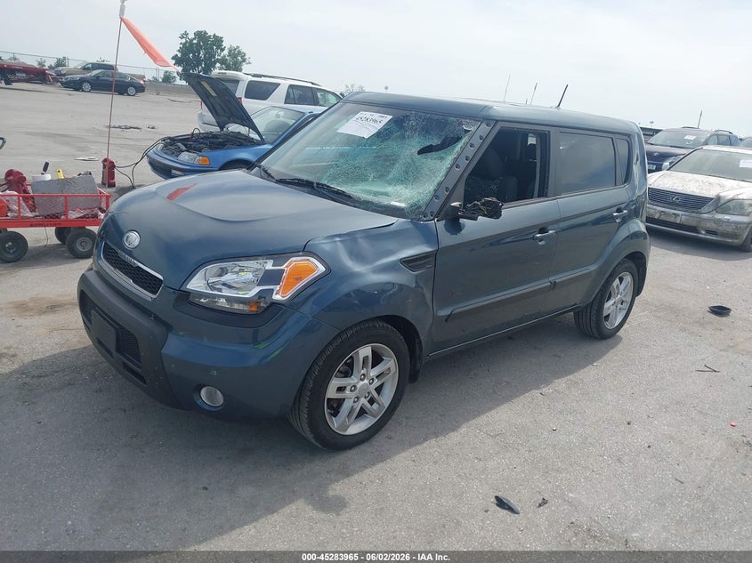 2011 Kia Soul VIN KNDJT2A28B7203655 IAAI salvage auction — LEFT FRONT, Salvage (Iowa), sold $650 on 2026-07-14 (photo 2)