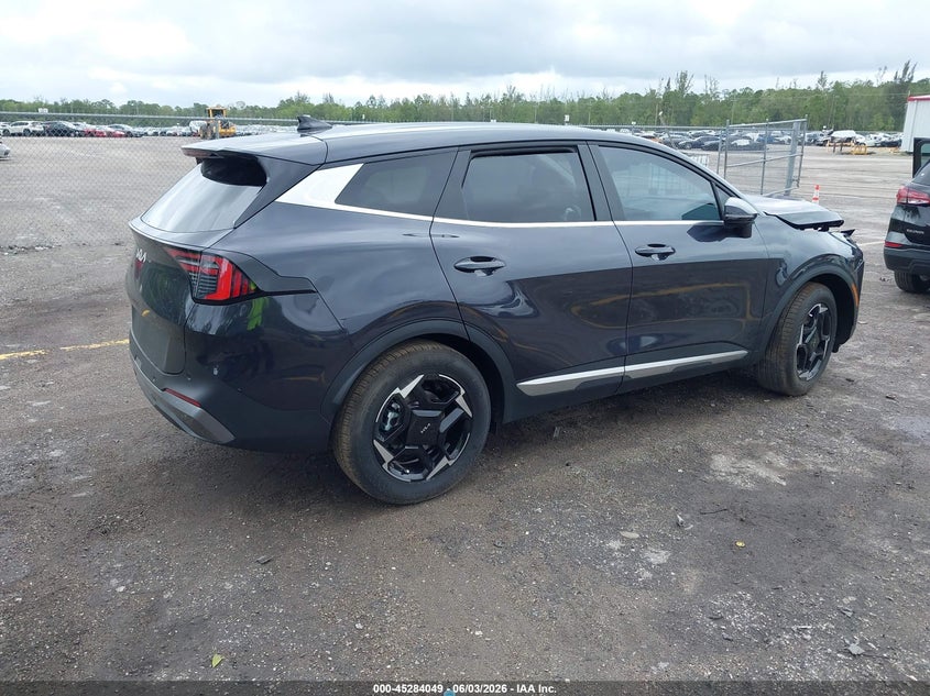 2026 Kia Sportage VIN 5XYK33DF9TG435940 IAAI salvage auction — FRONT END, Salvage Title, sold $4,950 on 2026-07-29 (photo 4)