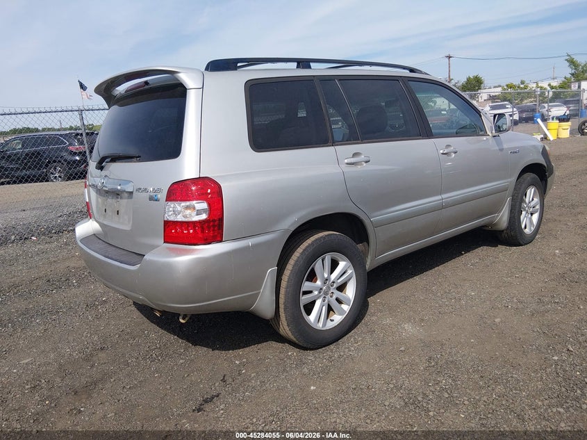 2007 Toyota Highlander hybrid VIN JTEEW21A070041662 IAAI salvage auction — NORMAL WEAR, Clear (New York), sold $675 on 2026-07-20 (photo 4)