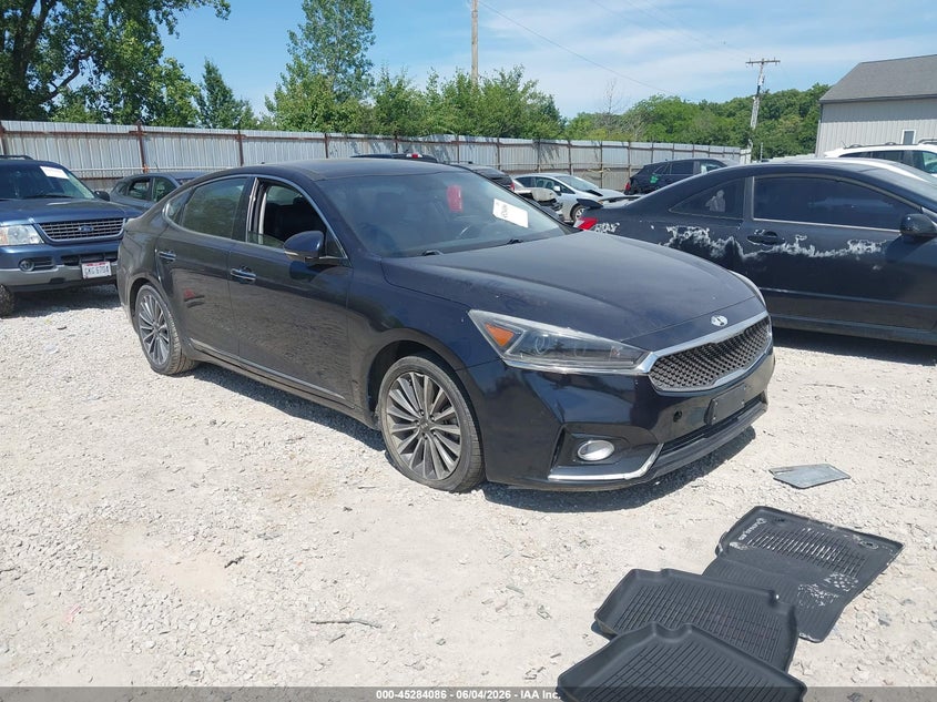 2018 Kia Cadenza VIN KNALC4J1XJ5098099 IAAI salvage auction — REAR END, Salvage (Ohio), sold $2,200 on 2026-07-29 (photo 1)