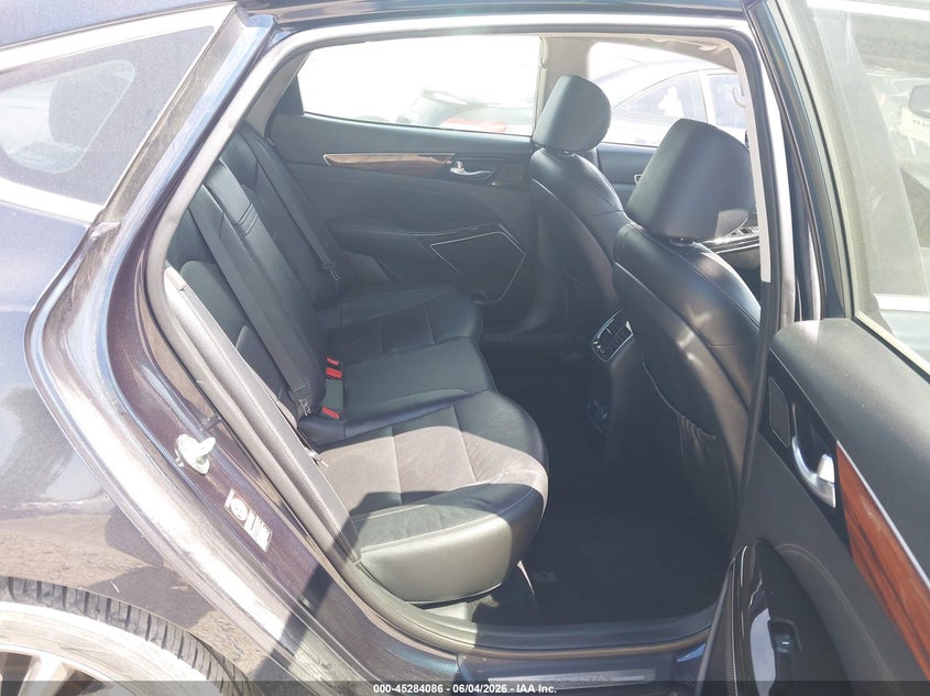 2018 Kia Cadenza VIN KNALC4J1XJ5098099 IAAI salvage auction — REAR END, Salvage (Ohio), sold $2,200 on 2026-07-29 (photo 8)