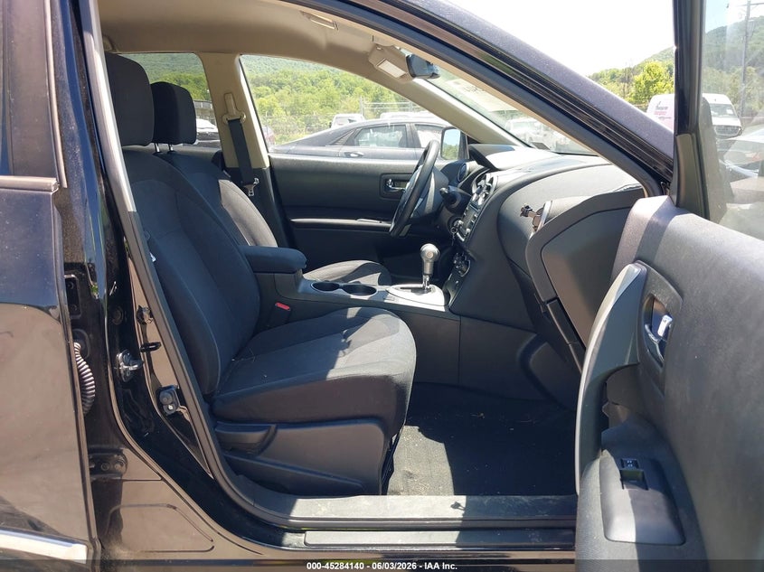 2015 Nissan Rogue VIN JN8AS5MV6FW768559 IAAI salvage auction — SIDE, Salvage Title, sold $500 on 2026-07-22 (photo 5)