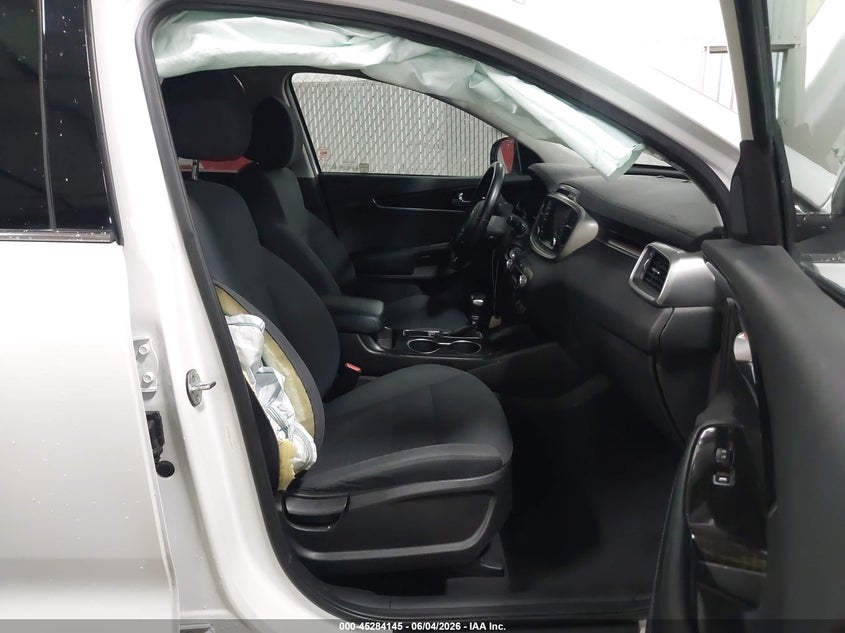 2019 Kia Sorento VIN 5XYPGDA36KG433393 IAAI salvage auction — RIGHT REAR, Salvage Title, sold $3,150 on 2026-07-16 (photo 5)