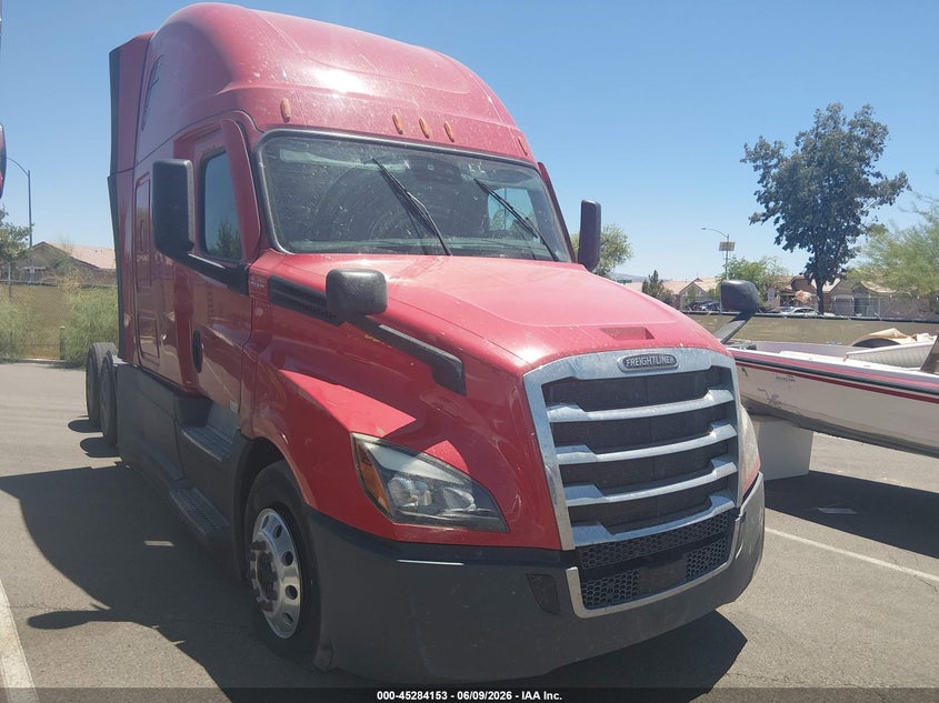 2021 Freightliner New cascadia 126 VIN 1FUJHHDRXMLMJ5456 — IAAI salvage auction photo