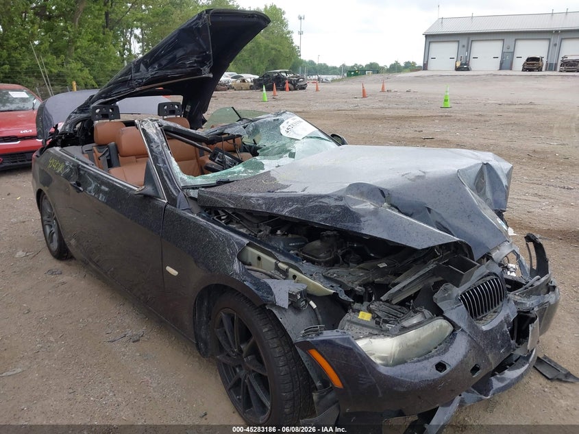2010 BMW 3 series VIN WBAWL7C57AP475281 IAAI salvage auction — ROLLOVER, Clear (Indiana), sold $775 on 2026-07-08 (photo 6)