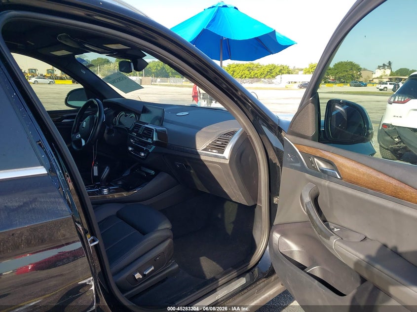 2019 BMW X3 VIN 5UXTR7C57KLF26938 IAAI salvage auction — RIGHT SIDE, Salvage Title, sold $5,300 on 2026-07-09 (photo 5)