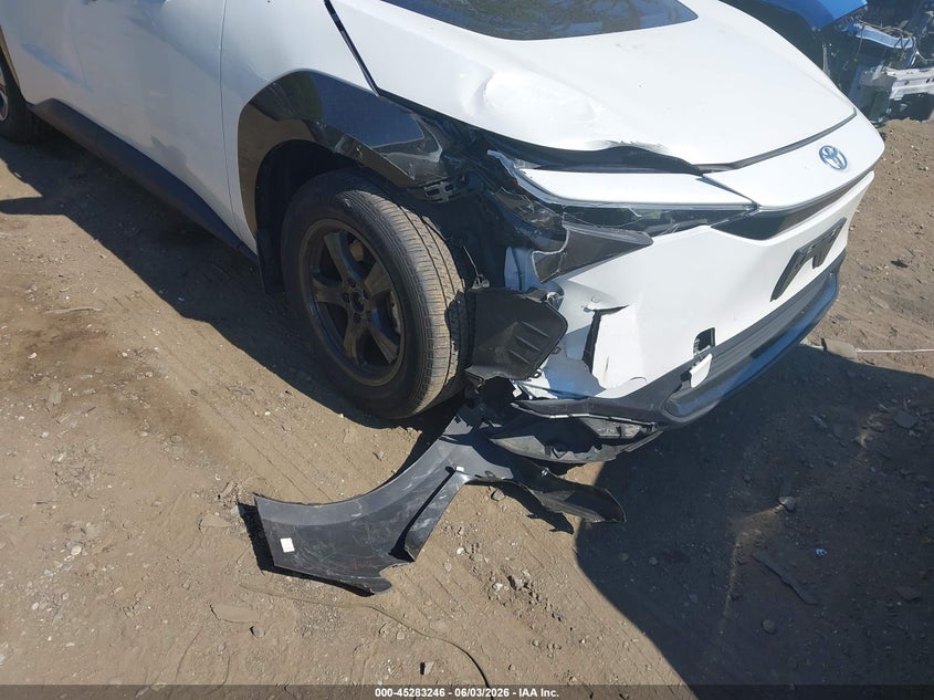 2024 Toyota Bz4x VIN JTMAAAAA5RA034991 IAAI salvage auction — FRONT END, Salvage Title, sold $9,200 on 2026-07-23 (photo 6)