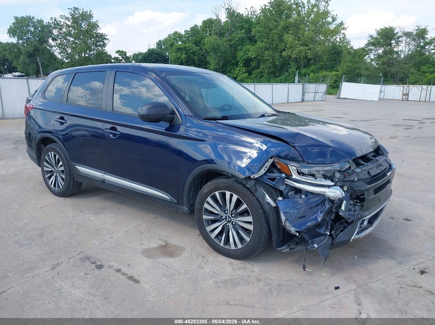 2020 Mitsubishi Outlander VIN JA4AD2A33LZ041956 IAAI salvage auction — FRONT END, Salvage (Illinois), sold $2,350 on 2026-08-02 (photo 1)