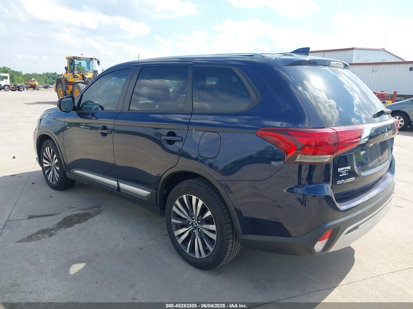 2020 Mitsubishi Outlander VIN JA4AD2A33LZ041956 IAAI salvage auction — FRONT END, Salvage (Illinois), sold $2,350 on 2026-08-02 (photo 3)