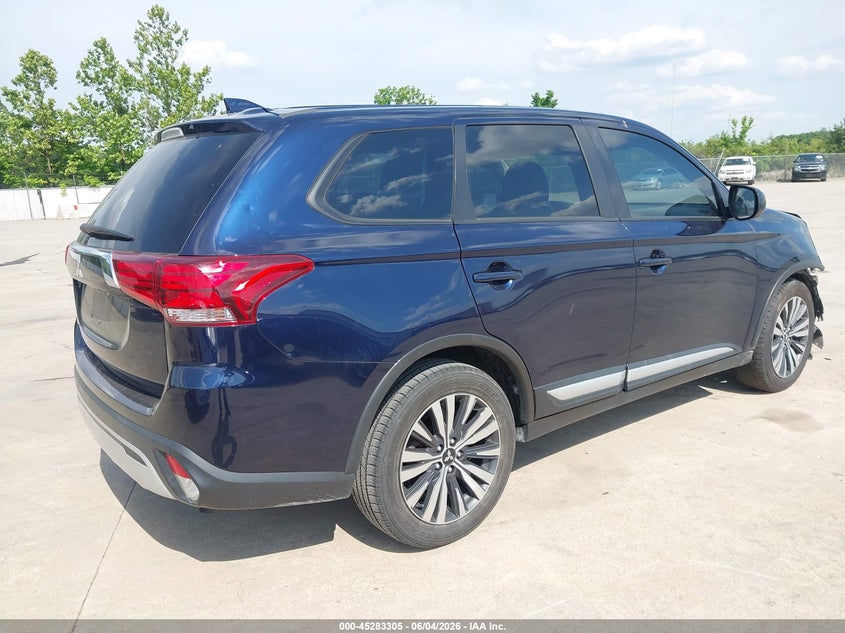 2020 Mitsubishi Outlander VIN JA4AD2A33LZ041956 IAAI salvage auction — FRONT END, Salvage (Illinois), sold $2,350 on 2026-08-02 (photo 4)