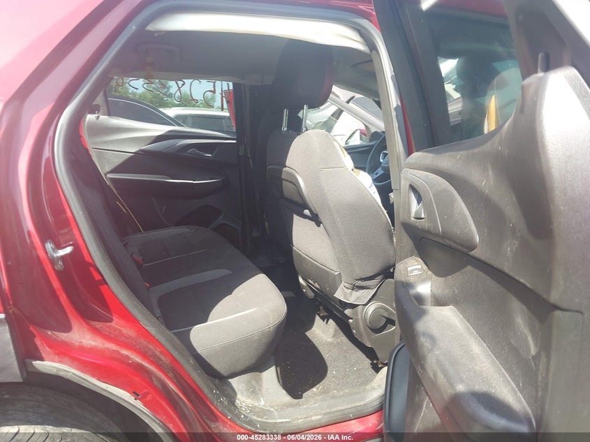 2021 Chevrolet Trailblazer VIN KL79MPS22MB074904 IAAI salvage auction — LEFT SIDE, Salvage Title, sold $25 on 2026-07-21 (photo 8)