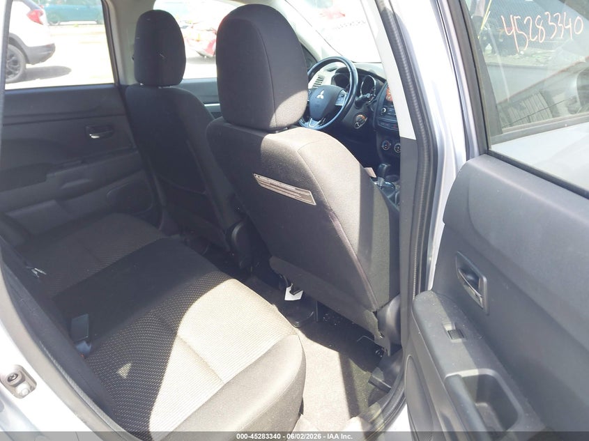 2016 Mitsubishi Outlander VIN JA4AR3AW7GZ042485 IAAI salvage auction — FRONT END, Salvage Title, sold $1,900 on 2026-07-07 (photo 8)
