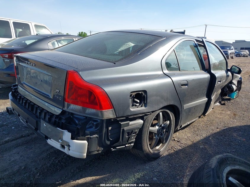 2004 Volvo S60 VIN YV1RH52Y842418505 IAAI salvage auction — RIGHT FRONT, Mv-907A (New York), sold $300 on 2026-07-29 (photo 4)