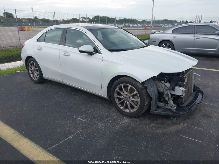 2020 Mercedes-benz A-klasse VIN WDD3G4EB5LW041774 IAAI salvage auction — FRONT END, Rebuildable (Florida), sold $5,100 on 2026-07-30 (photo 1)