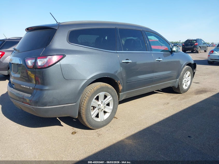 2013 Chevrolet Traverse VIN 1GNKVJKD6DJ213008 IAAI salvage auction — RIGHT FRONT, Prior Salvage (Minnesota), sold $725 on 2026-07-09 (photo 4)