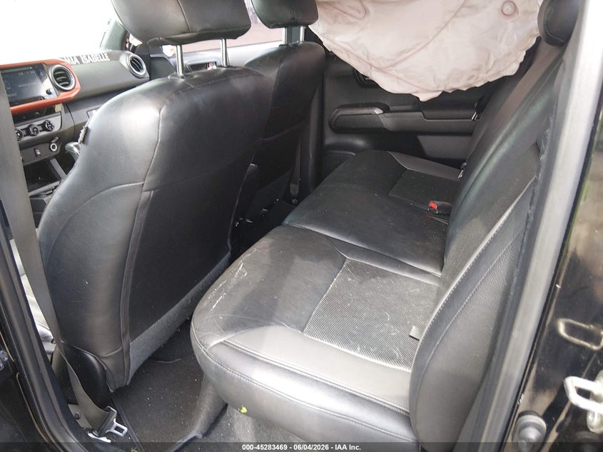 2017 Toyota Tacoma VIN 5TFCZ5AN1HX075593 IAAI salvage auction — ALL OVER, Salvage Title, sold $6,600 on 2026-07-23 (photo 8)