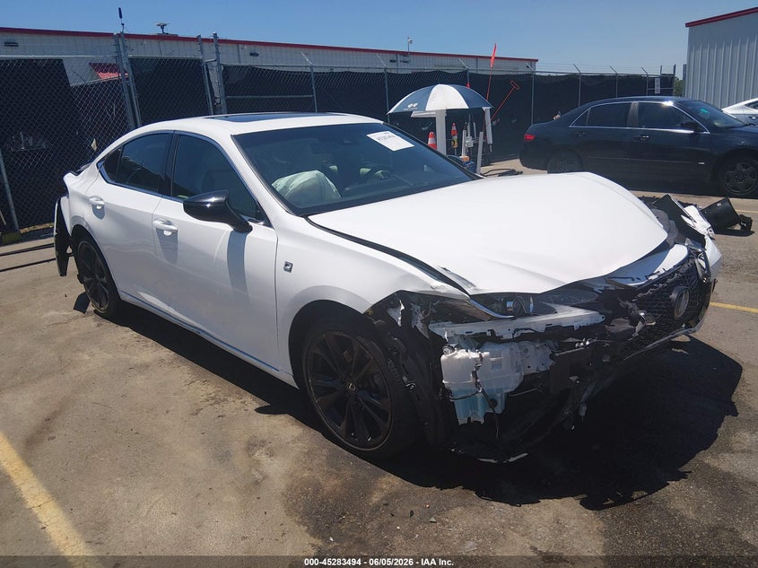 2021 Lexus ES VIN 58AHZ1B18MU094037 IAAI salvage auction — FRONT & REAR, Salvage Title, sold $9,400 on 2026-07-29 (photo 1)