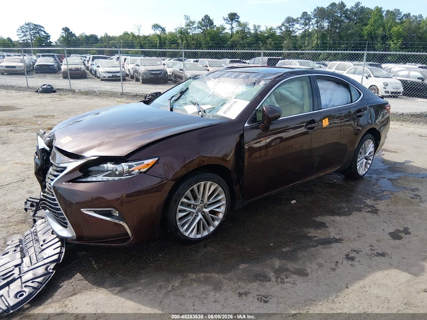 2016 Lexus ES VIN JTHBK1GG0G2213152 IAAI salvage auction — ROLLOVER, Salvage Title, sold $1,650 on 2026-07-10 (photo 2)