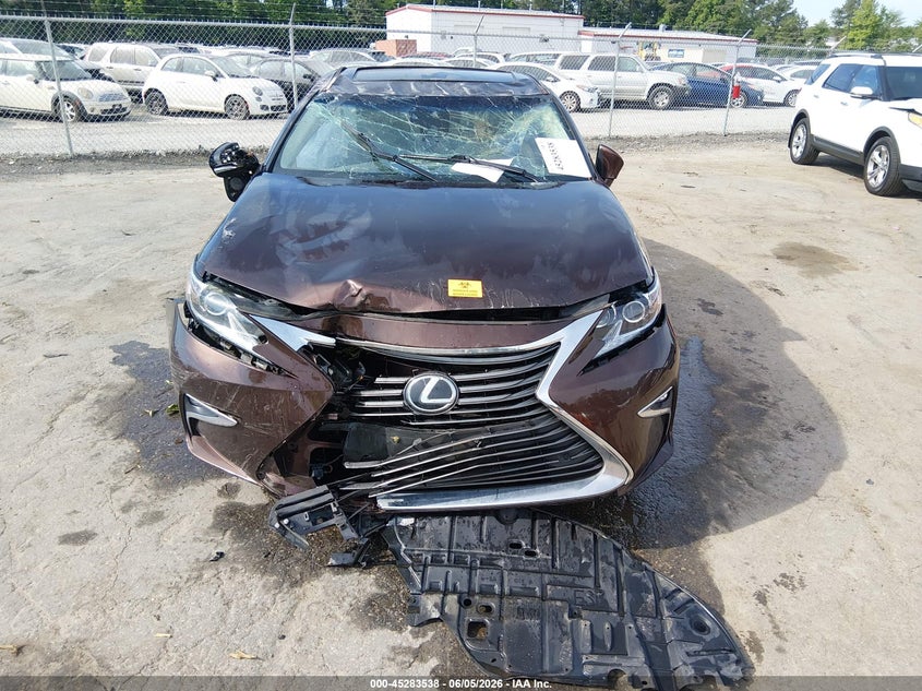 2016 Lexus ES VIN JTHBK1GG0G2213152 IAAI salvage auction — ROLLOVER, Salvage Title, sold $1,650 on 2026-07-10 (photo 6)