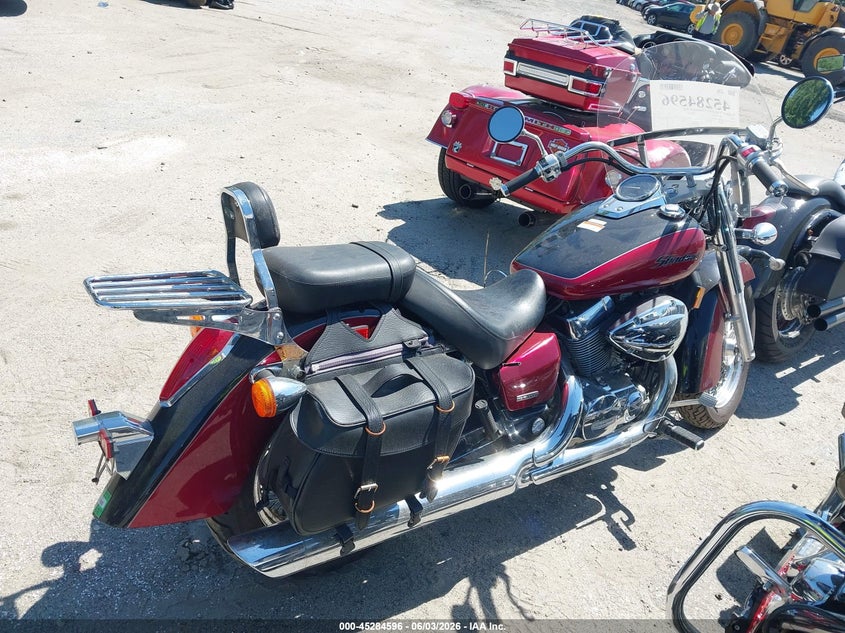 2005 Honda Vt750 VIN JH2RC50385M104782 IAAI salvage auction — NORMAL WEAR, Clear (Rhode Island), sold $1,050 on 2026-07-07 (photo 4)