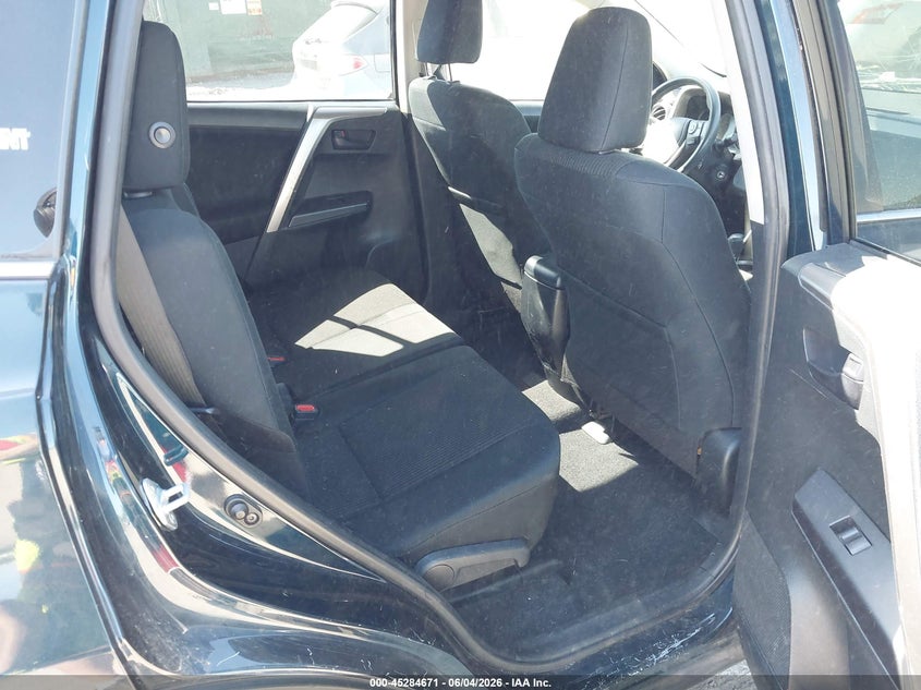 2018 Toyota Rav 4 VIN JTMBFREV7JJ232882 IAAI salvage auction — RIGHT FRONT, Salvage (Pennsylvania), sold $4,250 on 2026-07-31 (photo 8)