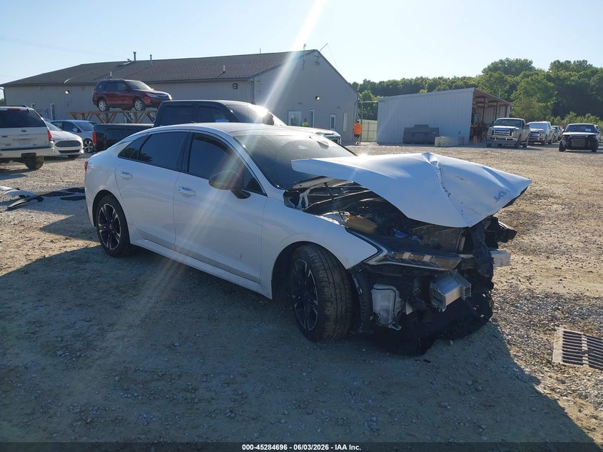 2024 Kia K5 VIN 5XXG64J20RG256882 IAAI salvage auction — FRONT END, Salvage Title, sold $2,700 on 2026-07-29 (photo 1)