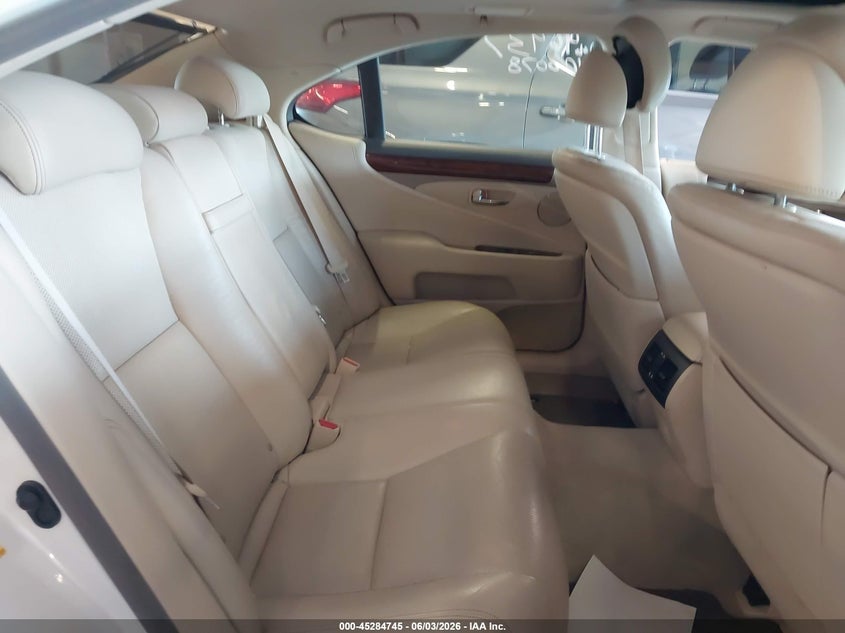 2013 Lexus Ls VIN JTHBL5EF8D5120078 IAAI salvage auction — REAR END, Salvage Title, sold $6,300 on 2026-07-11 (photo 8)