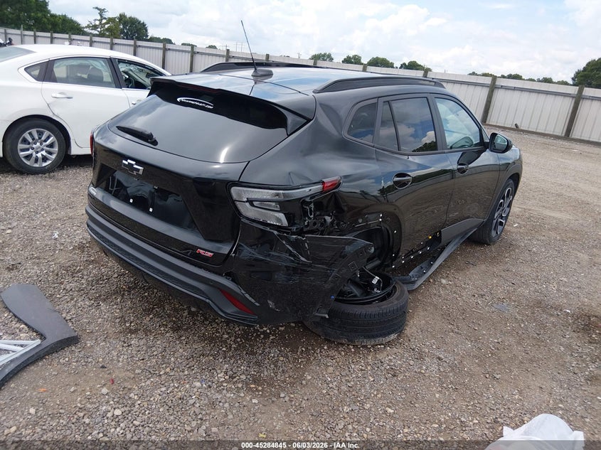 2025 Chevrolet Trax VIN KL77LJEP7SC047817 IAAI salvage auction — RIGHT SIDE, Salvage Title, sold $6,900 on 2026-07-22 (photo 4)