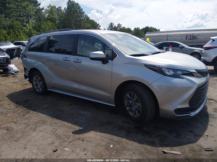 2025 Toyota Sienna VIN 5TDKRKEC6SS274140 IAAI salvage auction — SIDE, Salvage Title, sold $14,000 on 2026-07-25 (photo 1)