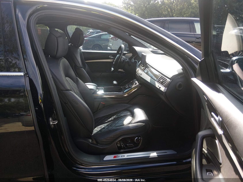 2016 Audi S8 VIN WAUJSAFD0GN009404 IAAI salvage auction — FRONT END, Salvage (Colorado), sold $12,600 on 2026-08-19 (photo 5)
