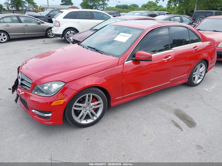 2014 Mercedes-benz C-klasse VIN WDDGF4HB6EA947075 IAAI salvage auction — FRONT END, Salvage Title, sold $2,800 on 2026-07-13 (photo 2)