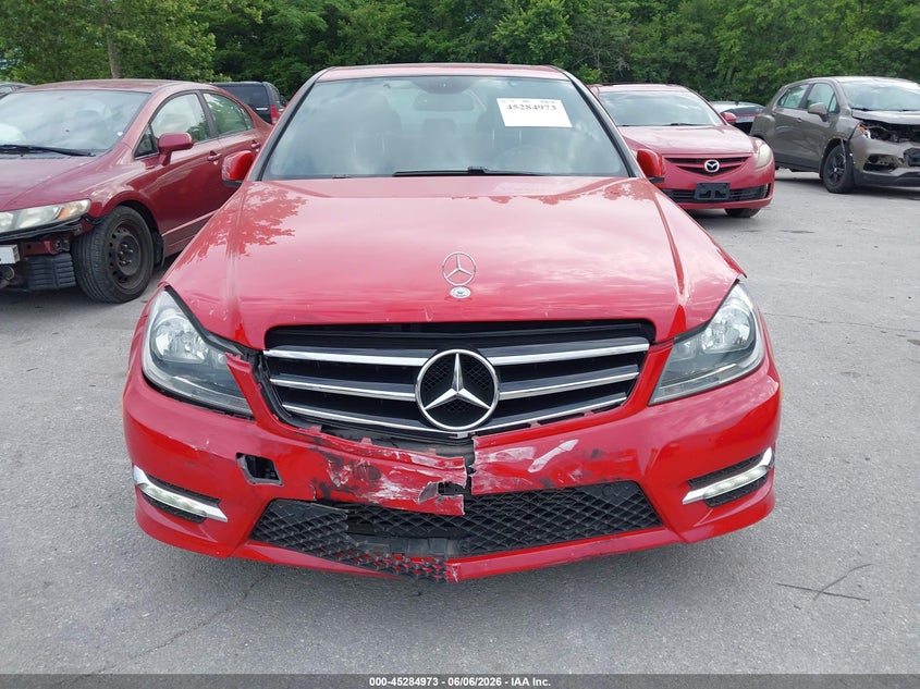 2014 Mercedes-benz C-klasse VIN WDDGF4HB6EA947075 IAAI salvage auction — FRONT END, Salvage Title, sold $2,800 on 2026-07-13 (photo 6)