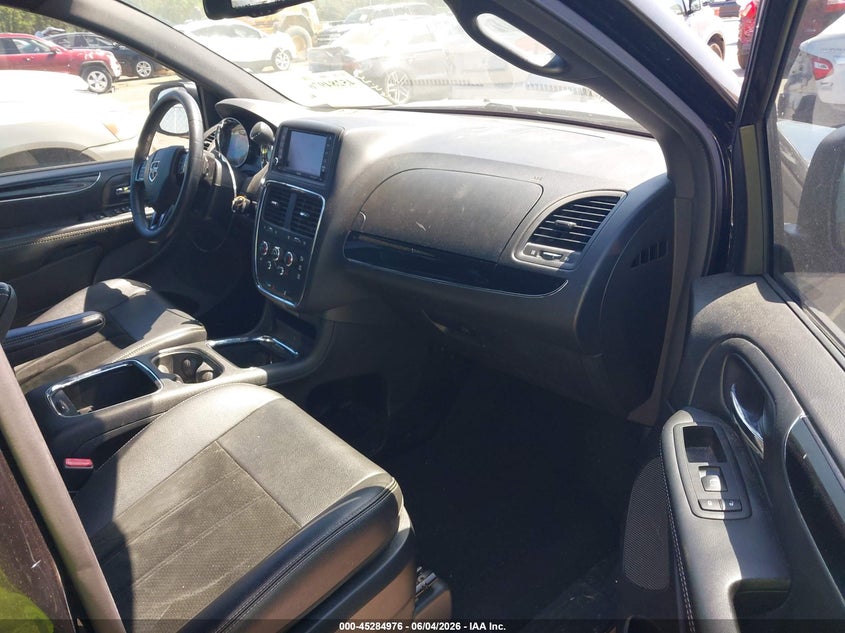 2017 Dodge Caravan VIN 2C4RDGCG4HR834187 IAAI salvage auction — FRONT END, Salvage Title, sold $1,300 on 2026-07-23 (photo 5)