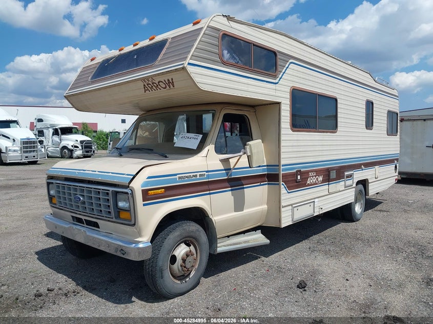 1987 Ford Econoline e350 VIN 1FDKE30L6HHB11618 IAAI salvage auction — ENGINE DAMAGE, Prior Salvage (Minnesota), sold $225 on 2026-07-09 (photo 2)