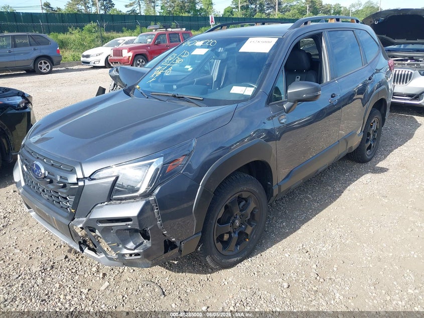 2024 Subaru Forester VIN JF2SKAJC1RH527255 IAAI salvage auction — FRONT & REAR, Salvage Title, sold $8,750 on 2026-07-14 (photo 2)