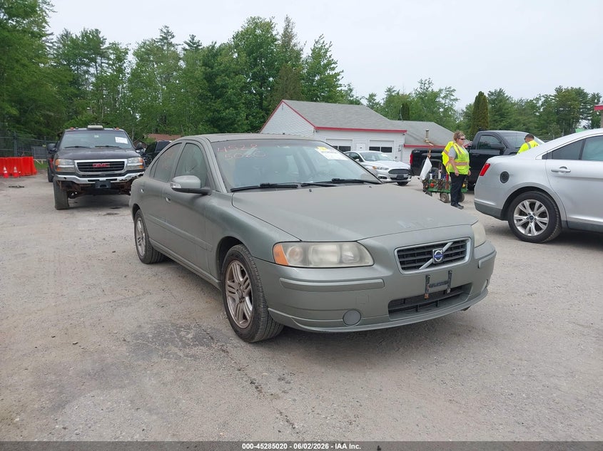 2007 Volvo S60 VIN YV1RS592872635348 IAAI salvage auction — NORMAL WEAR, Original (Maine), sold $300 on 2026-07-13 (photo 1)