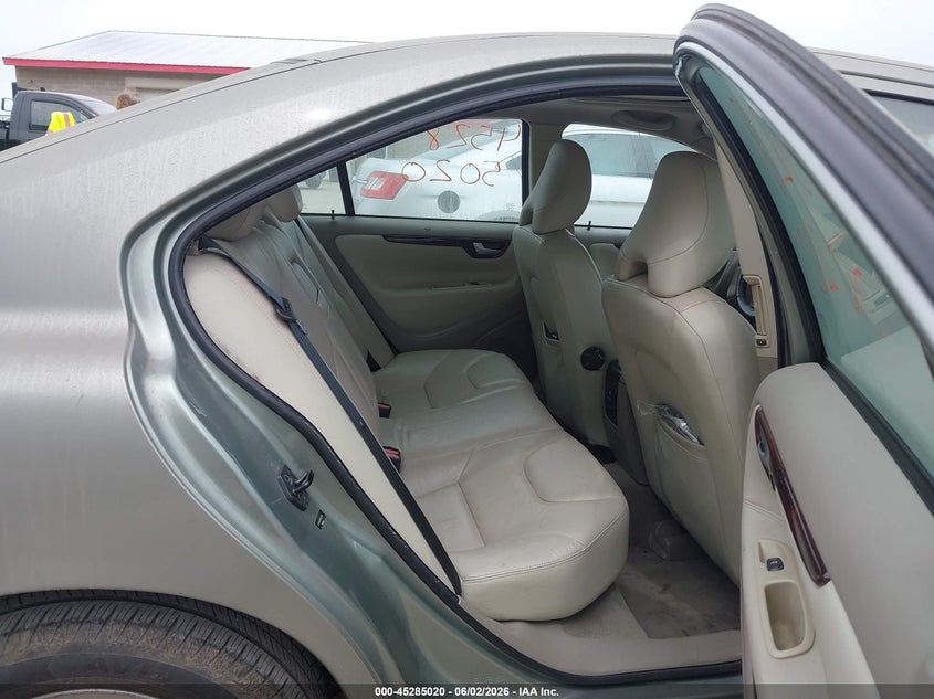 2007 Volvo S60 VIN YV1RS592872635348 IAAI salvage auction — NORMAL WEAR, Original (Maine), sold $300 on 2026-07-13 (photo 8)
