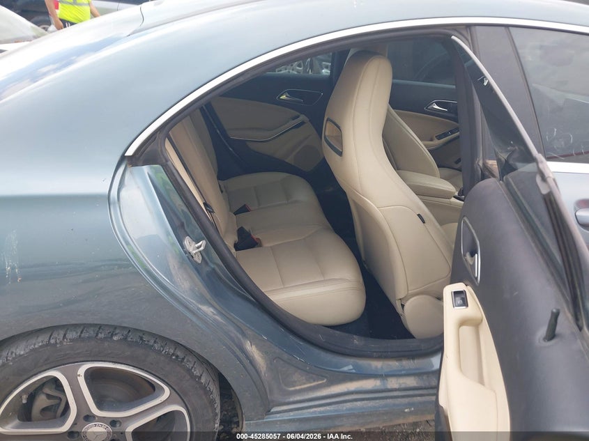 2014 Mercedes-benz Cla-klasse VIN WDDSJ4EBXEN047589 IAAI salvage auction — FRONT END, Salvage Title, sold $1,300 on 2026-08-13 (photo 8)