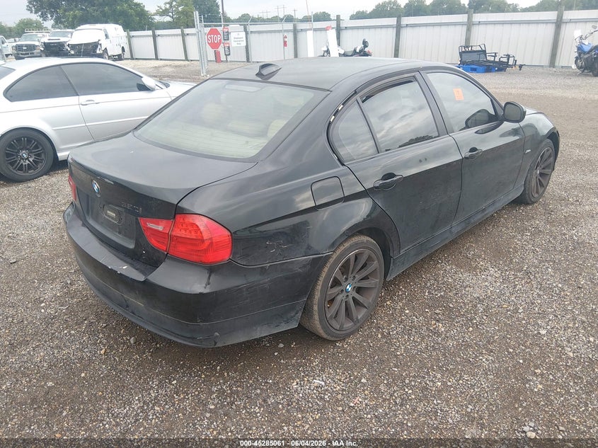 2011 BMW 3 series VIN WBAPH7C59BE674822 IAAI salvage auction — NORMAL WEAR, Clear (Montana), sold $200 on 2026-07-29 (photo 4)