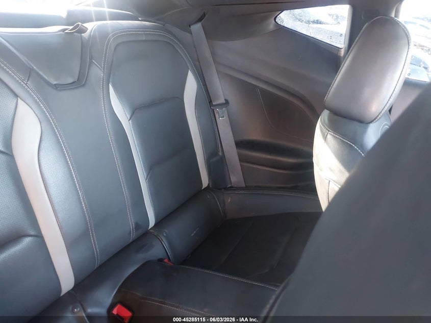2019 Chevrolet Camaro VIN 1G1FH1R70K0131644 IAAI salvage auction — WATER/FLOOD, Salvage Title, sold $7,300 on 2026-07-28 (photo 8)
